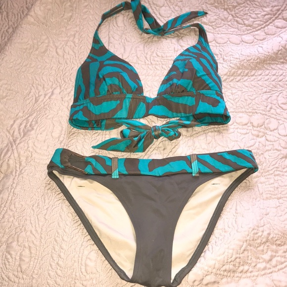 Victoria's Secret Other - ⬇️FINAL PRICE!🔥👙Victoria’s Secret belted bikini!